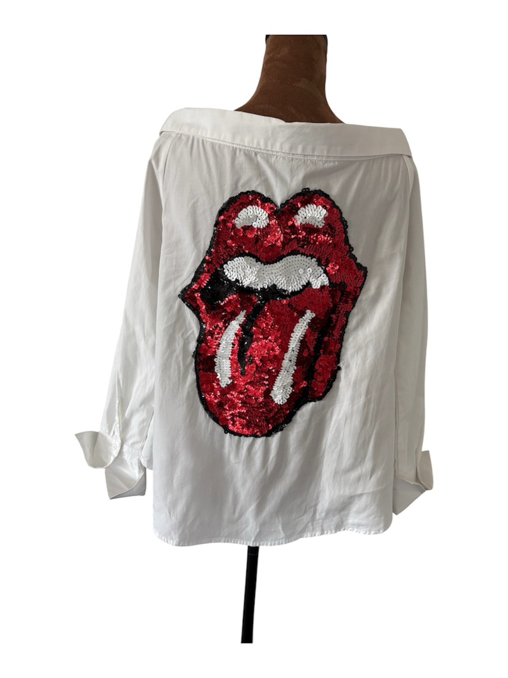 Sojara Off-Shoulder White Cotton Blouse Sequin Tongue Graphic Rock Chic Y2K